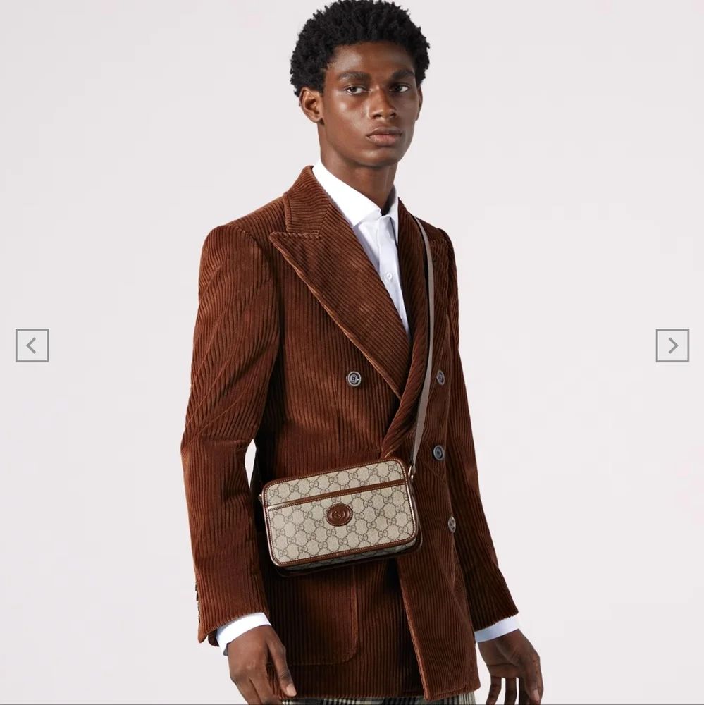 Authentic Gucci Mini Bag with Interlocking G - Picture 3 of 13